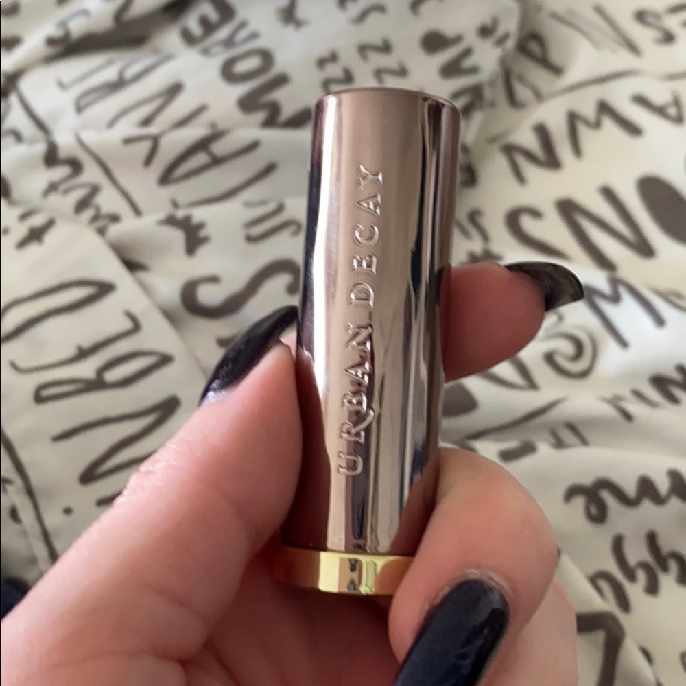 Urban decay sheer shimmer in seismic